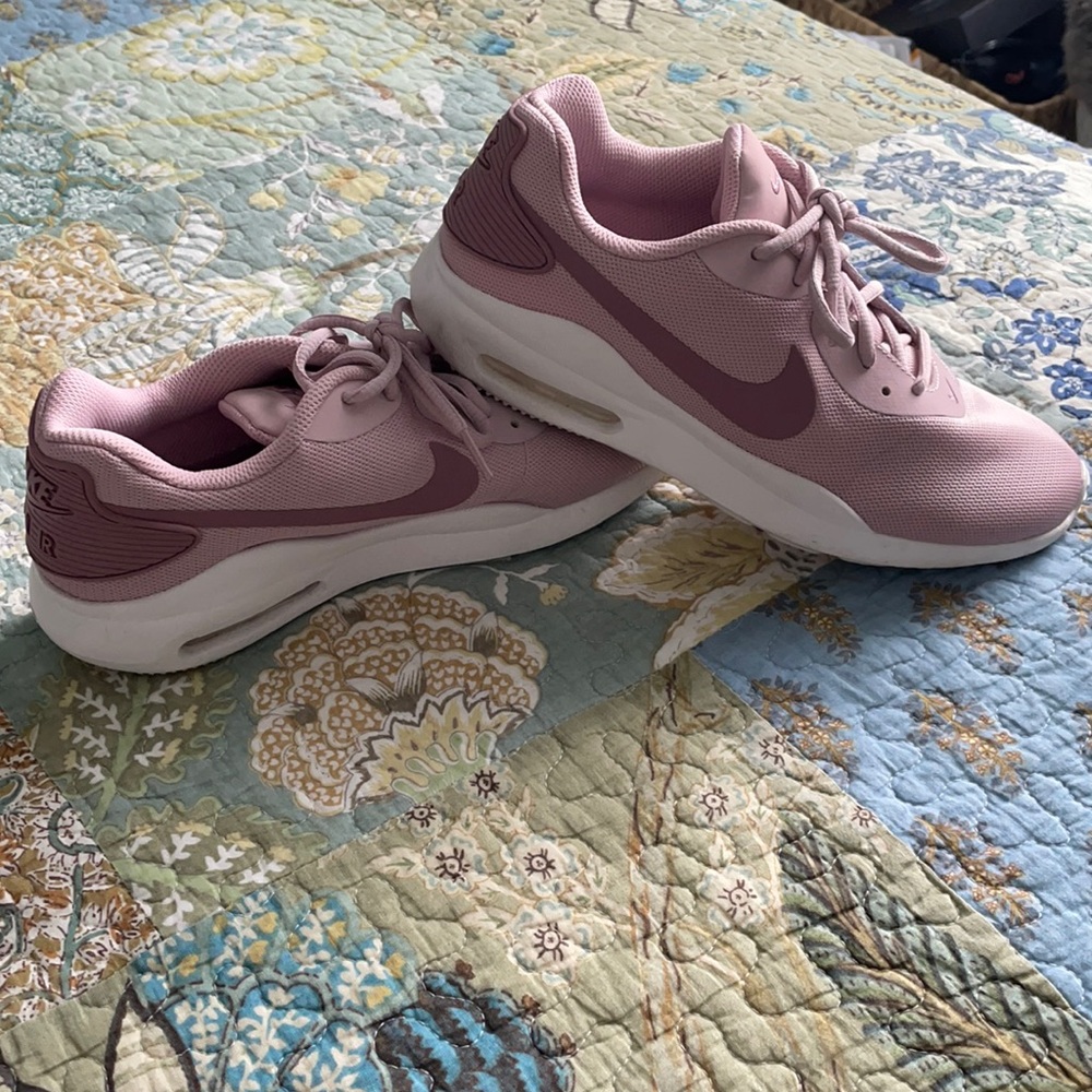 Pink Nike Sneaker
